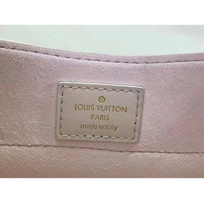 Louis Vuitton LV Women Hide Seek Quartz Epi Grained Smooth Cowhide Leather
