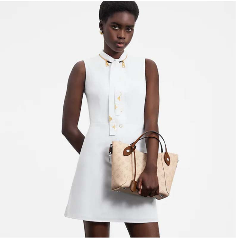 Louis Vuitton LV Women Hina PM Bucket Bag Crème Beige Mahina Perforated Calf