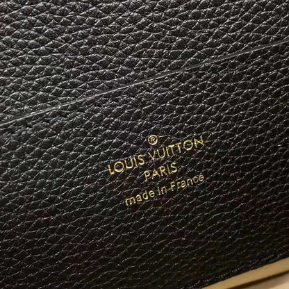 Louis Vuitton LV Women LV Pont 9 Soft MM Noir Crème Grained Calfskin Smooth Cowhide