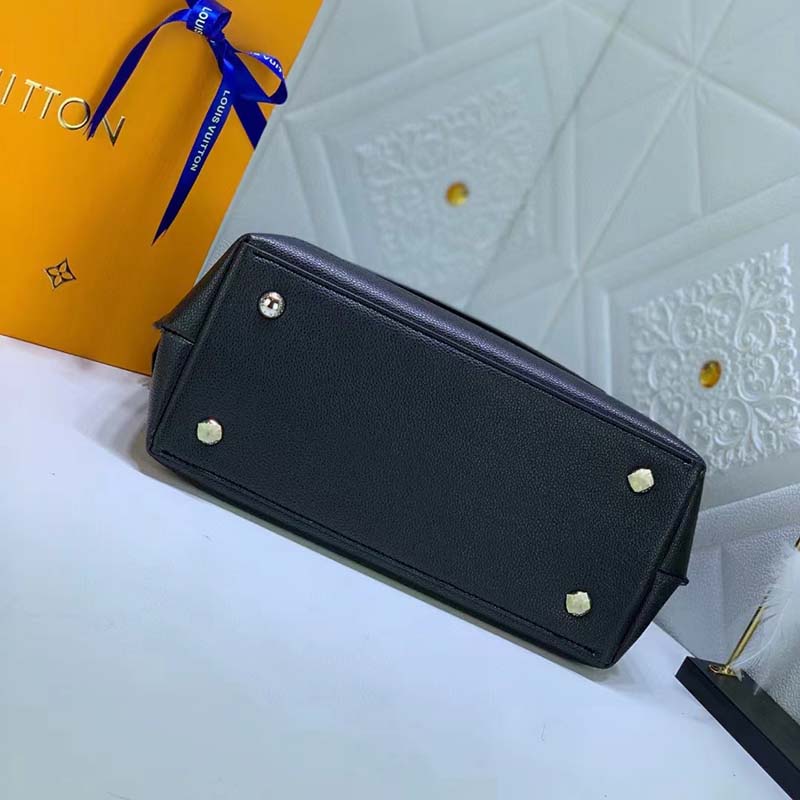 Louis Vuitton LV Women Lockme Ever MM Handbag Black Soft Grained Calfskin