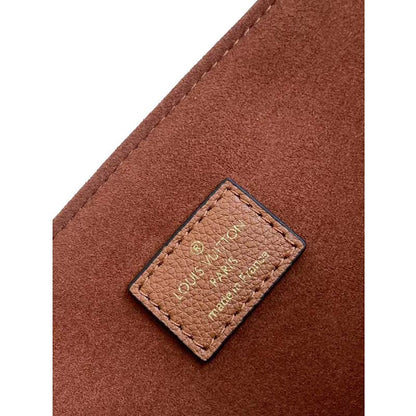Louis Vuitton LV Women Lockme Shopper Chataigne Brown Grained Calf Leather