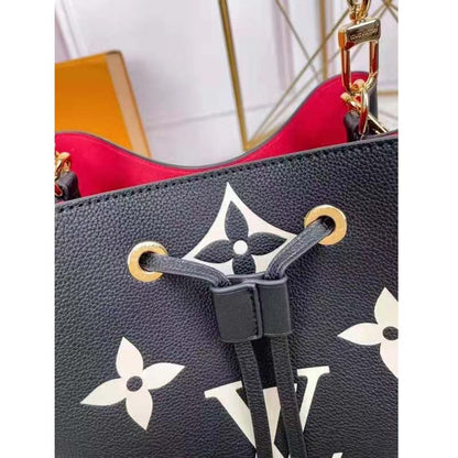 Louis Vuitton LV Women NéoNoé MM Bucket Bag Black Embossed Grained Cowhide Leather
