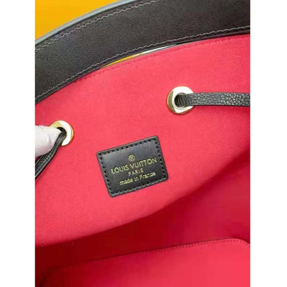 Louis Vuitton LV Women NéoNoé MM Bucket Bag Black Embossed Grained Cowhide Leather