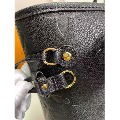 Louis Vuitton LV Women Neverfull MM Tote Black Embossed Cowhide Leather