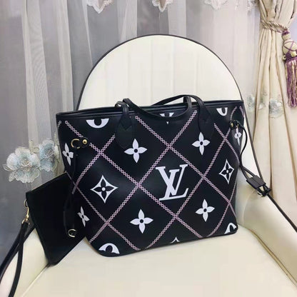 Louis Vuitton LV Women Neverfull MM Tote Black Pink Grained Cowhide Leather