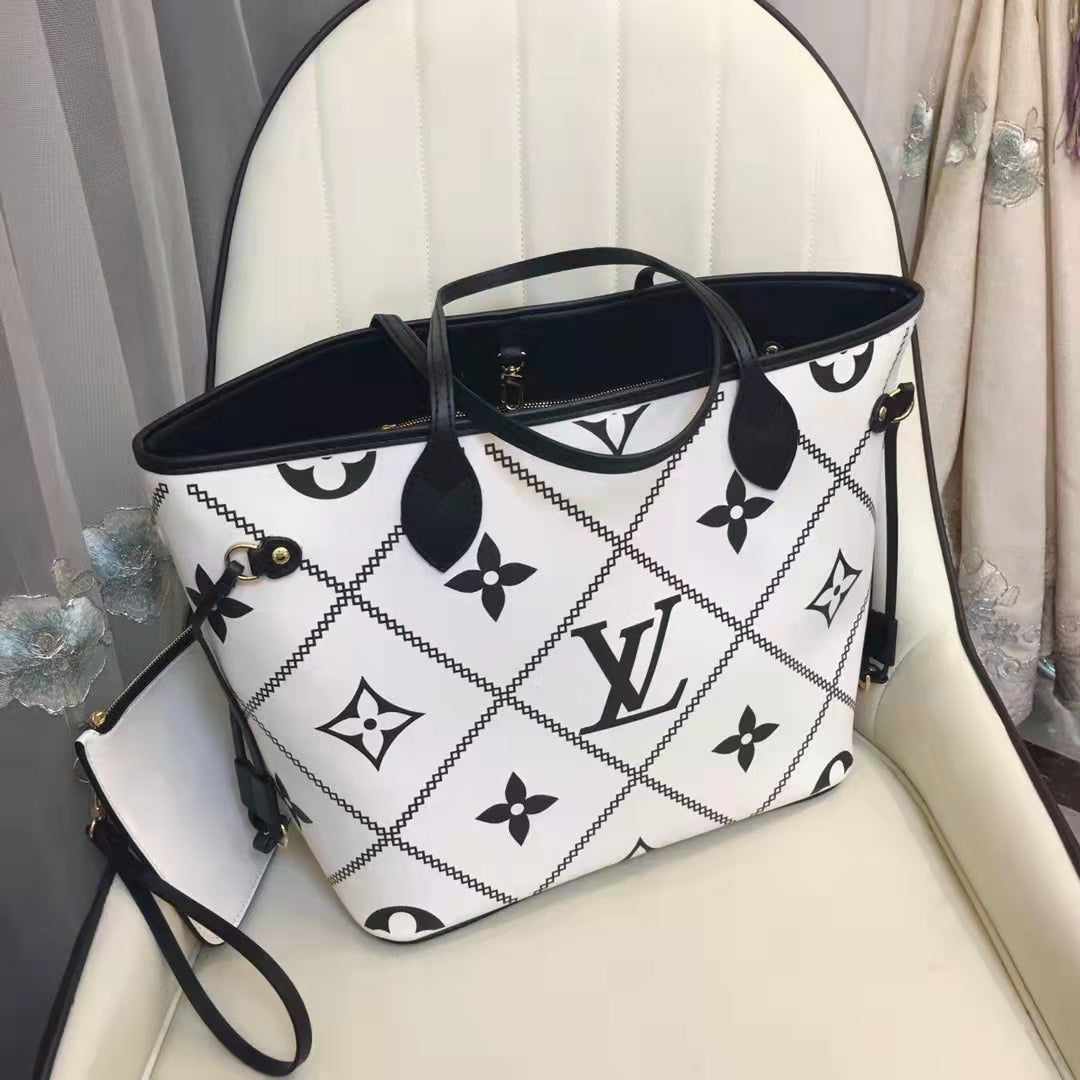 Louis Vuitton LV Women Neverfull MM Tote Crème Beige Grained Cowhide Leather