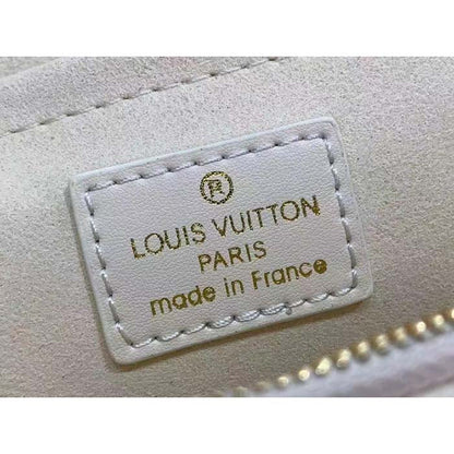 Louis Vuitton LV Women New Wave Chain Bag GM Ivory Quilted Smooth Calf Leather