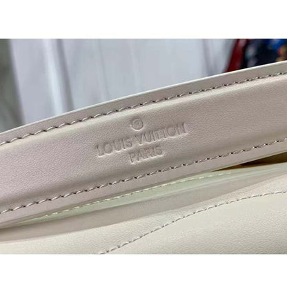 Louis Vuitton LV Women New Wave Chain Bag GM Ivory Quilted Smooth Calf Leather