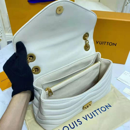 Louis Vuitton LV Women New Wave Chain Bag Handbag White Smooth Cowhide Leather
