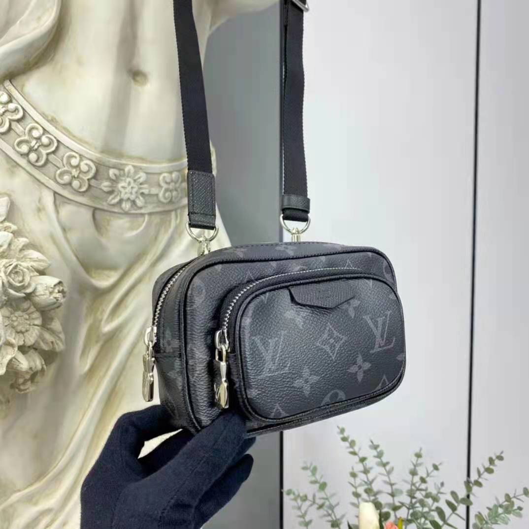 Louis Vuitton LV Women Outdoor Pouch Taigarama Noir Black Coated Canvas Cowhide Leather