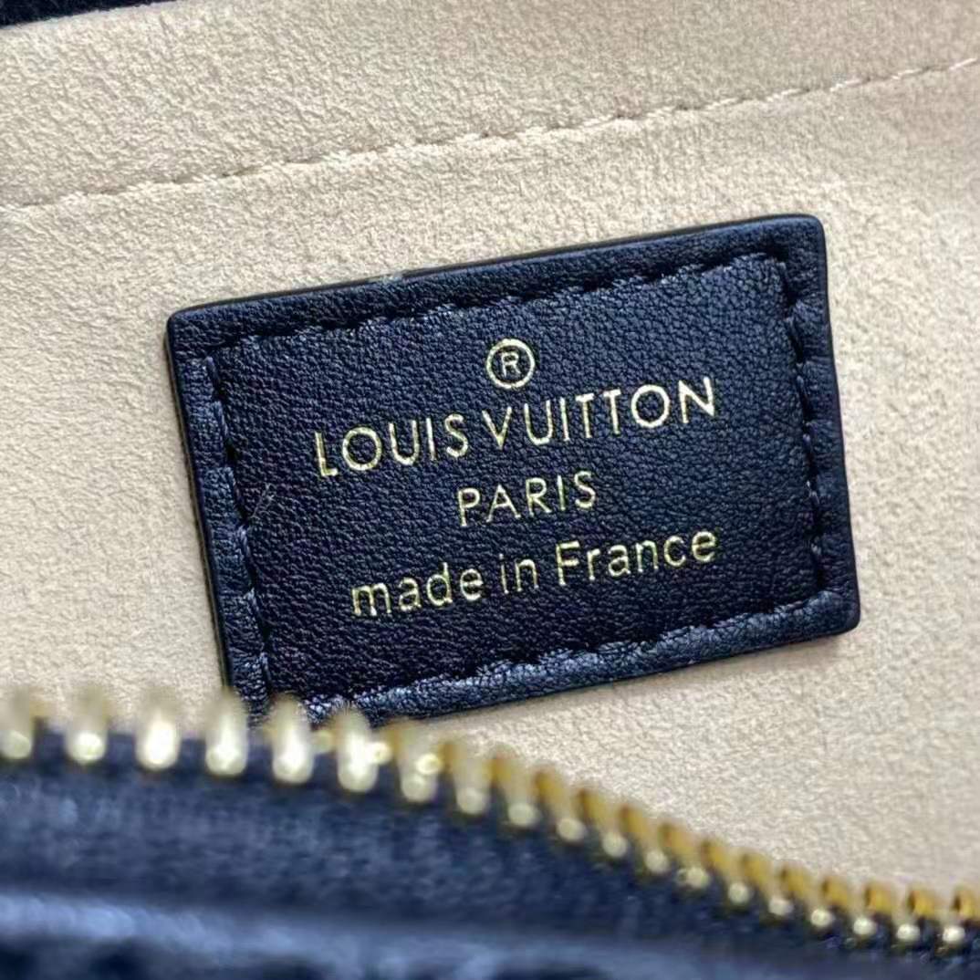 Louis Vuitton LV Women Troca PM Handbag Glacier Black Damier Quilt Lambskin