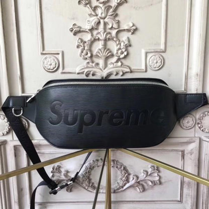 Louis Vuitton x Supreme Bumbag Epi Black