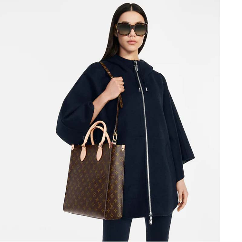 Louis Vuitton Unisex Sac Plat MM Handbag Monogram Coated Canvas Textile Lining