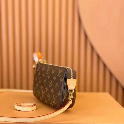 Louis Vuitton Women Pochette Accessoires Natural Cowhide Leather Trimmings Zipper Closure