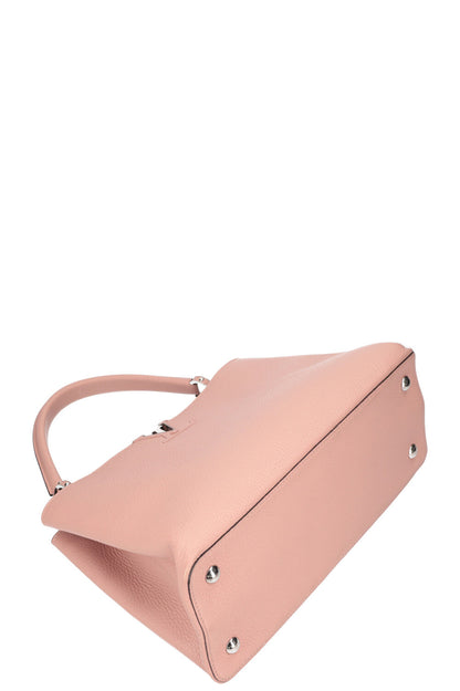 LOUIS VUITTON Capucines GM Magnolia
