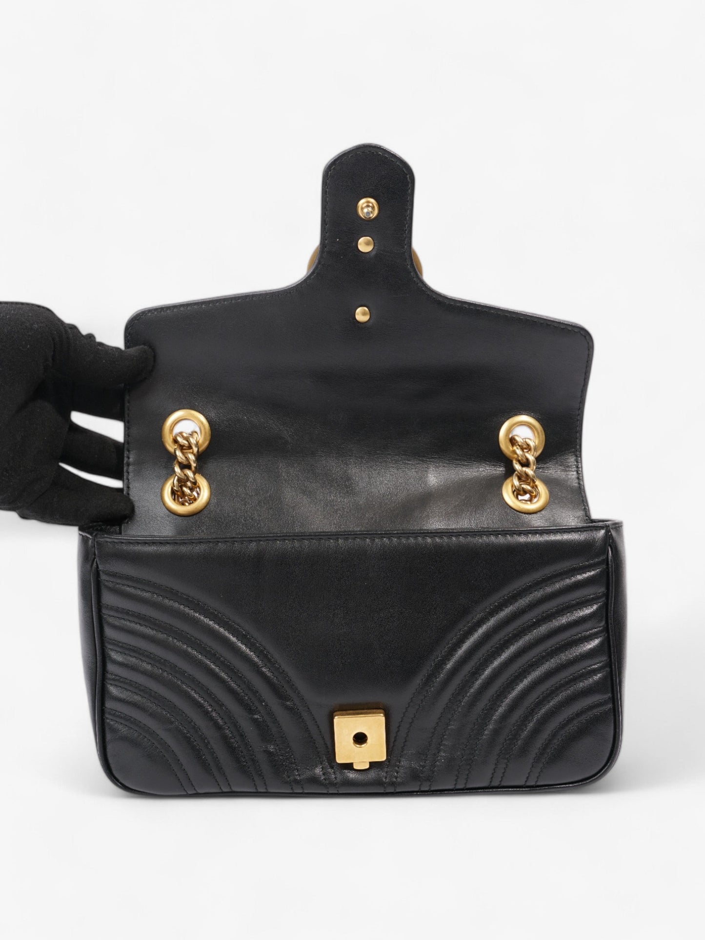 Gucci Marmont Flap Black Matelasse Leather Small