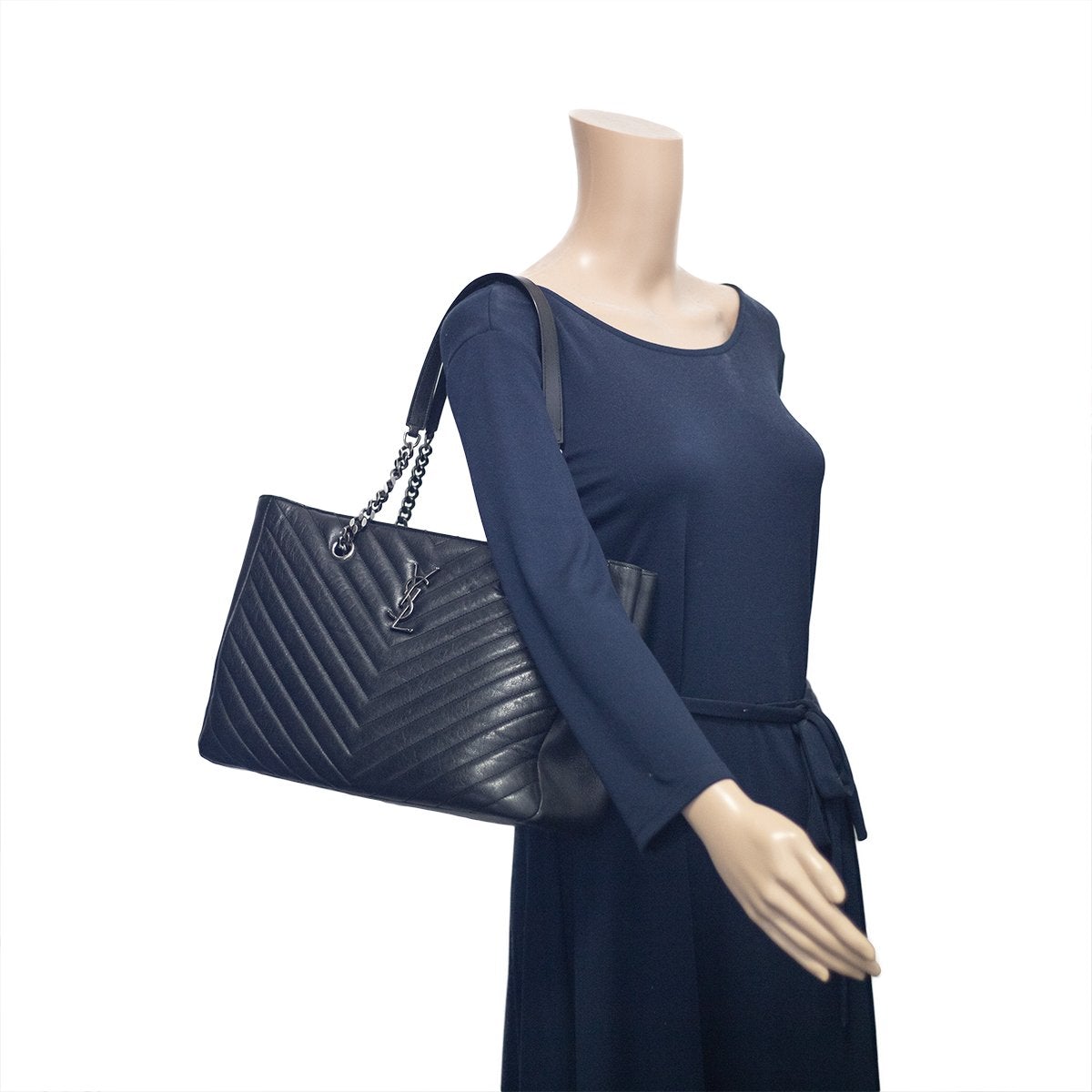 Saint Laurent Chevron Tote Black