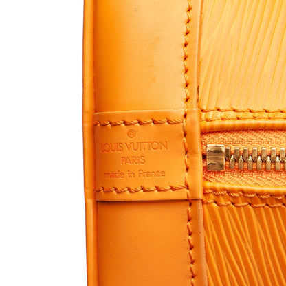 LOUIS VUITTON Epi Alma PM Orange