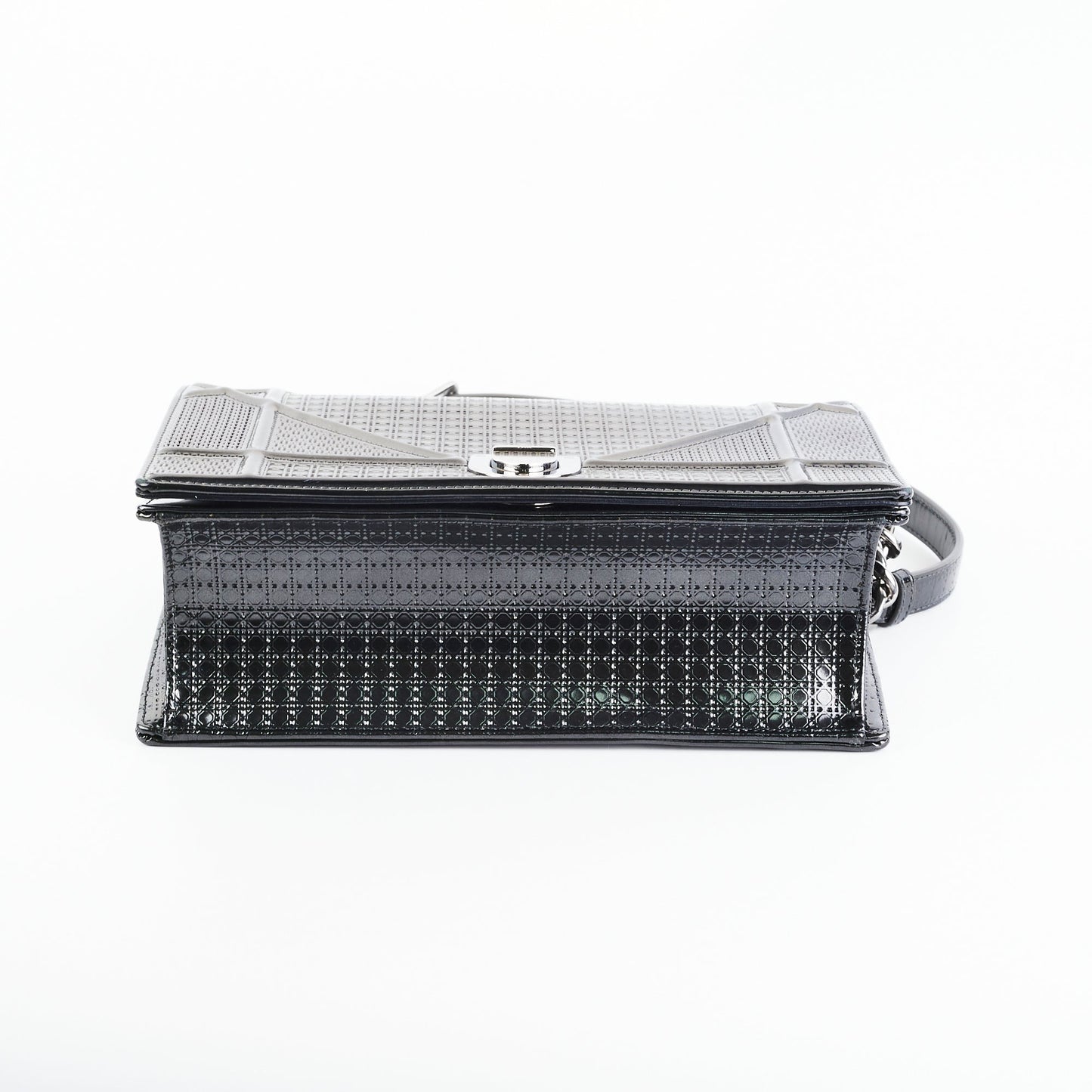 Dior Medium Diorama Grey