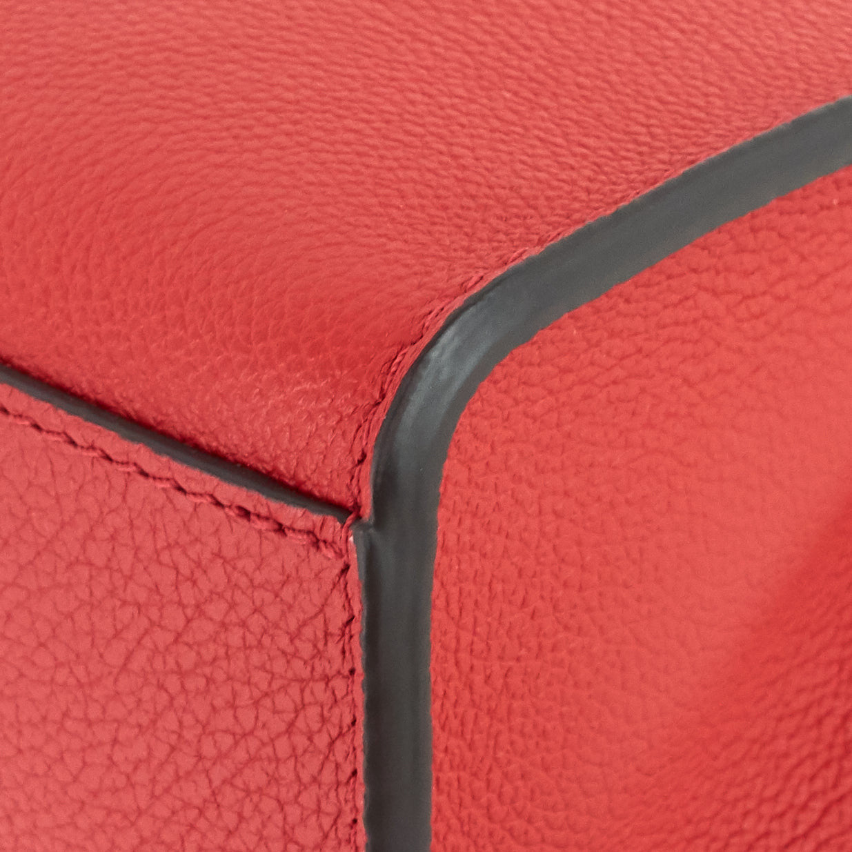 LOUIS VUITTON Mylockme Chain Calfskin Shoulder Bag