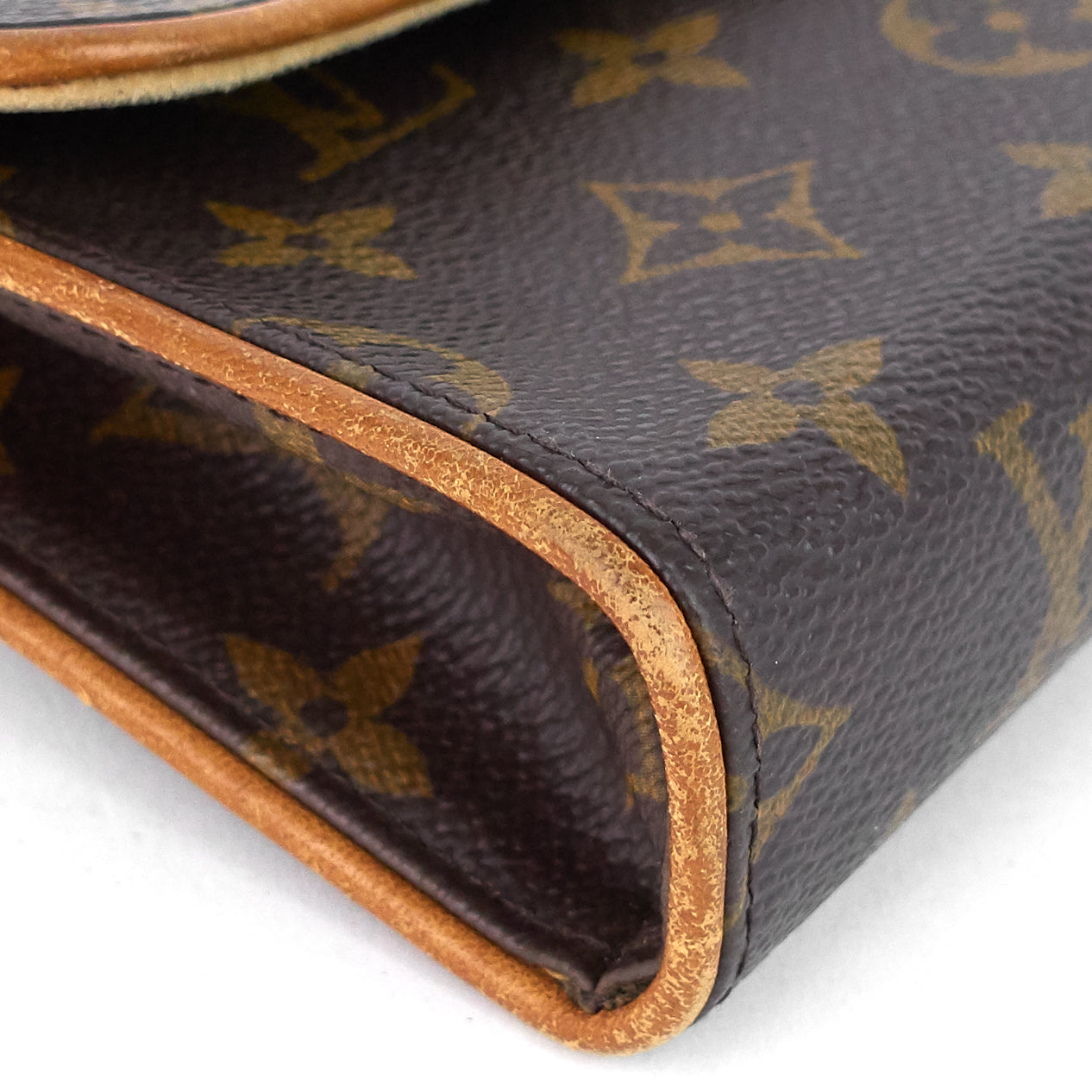 LOUIS VUITTON Florentine Monogram Canvas Belt Bag