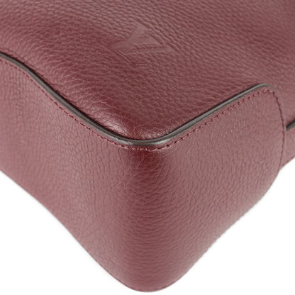 LOUIS VUITTON Greenwich Taurillon Leather Tote Bag