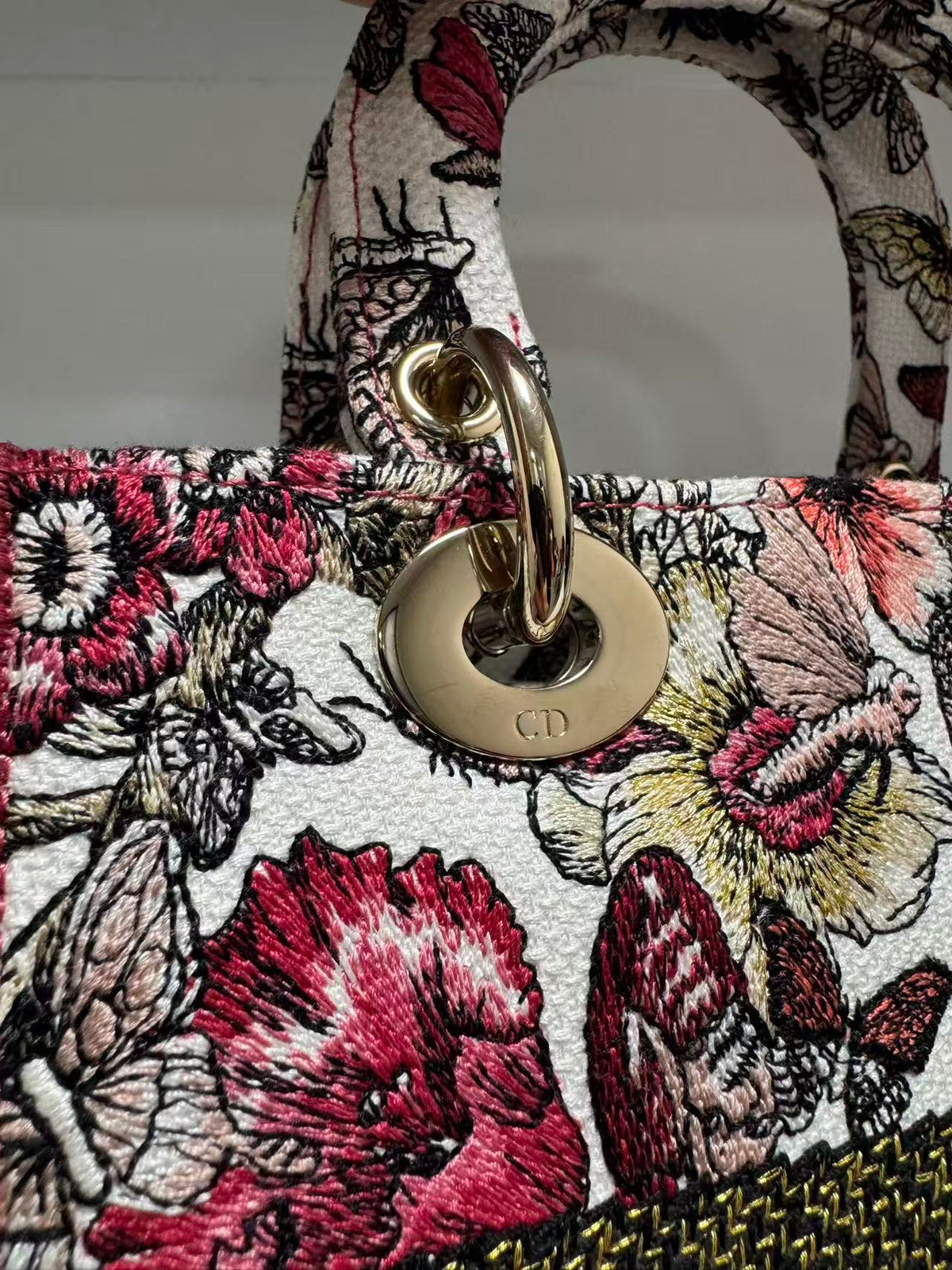 Pre-owned Certified Dior Lady D-Lite Medium Butterfly Floral Embroidered Canvas with Light Golden Hardware, 2021, w/ dust bag, strap