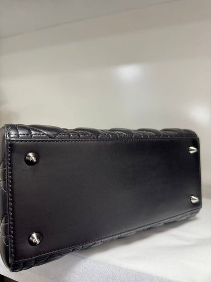 Pre-owned Certified Dior Medium Lady Dior Black Cannage Quilted Lambskin with Shiny Black Hardware, 2022, w/ Dior dust bag, leather strap