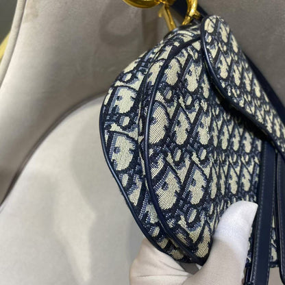 Pre-owned Certified Dior Saddle Bag Blue Oblique Canvas with Golden Hardware, w/ dust bag