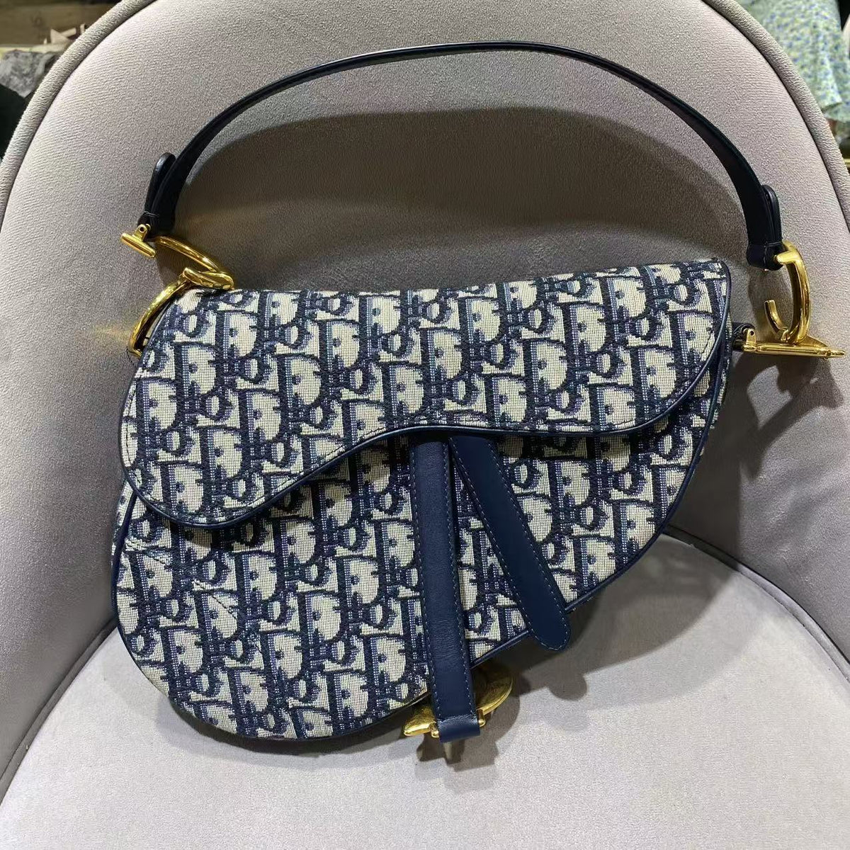 Pre-owned Certified Dior Saddle Bag Blue Oblique Canvas with Golden Hardware, w/ dust bag