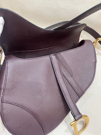 Pre-owned Certified Dior Saddle in Burgundy Brown Grained Calfskin with Golden Hardware, 2018, w/ dust bag, Dior canvas strap