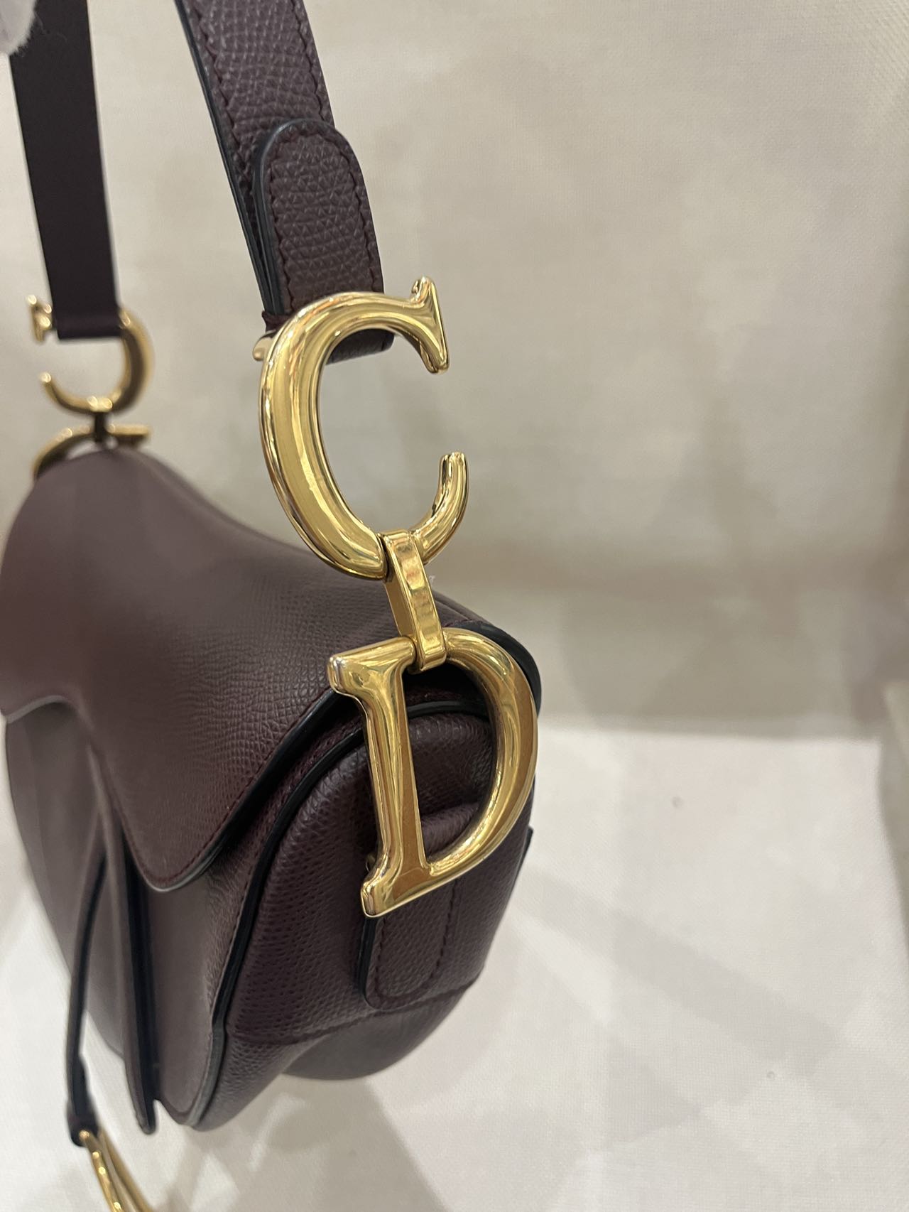 Pre-owned Certified Dior Saddle in Burgundy Brown Grained Calfskin with Golden Hardware, 2018, w/ dust bag, Dior canvas strap