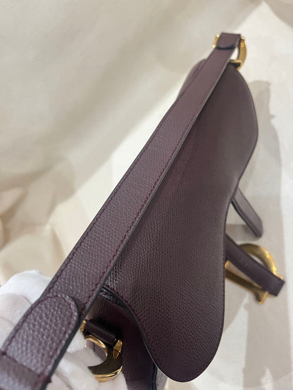 Pre-owned Certified Dior Saddle in Burgundy Brown Grained Calfskin with Golden Hardware, 2018, w/ dust bag, Dior canvas strap