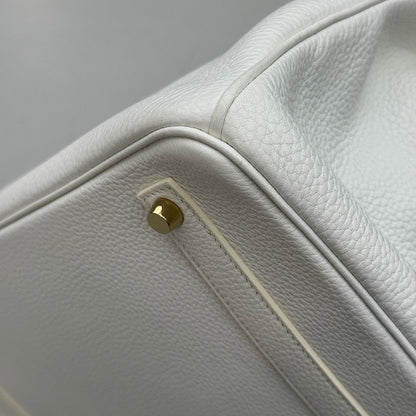 Pre-owned Certified Hermes Birkin 35 in Blanc Togo Leather with Golden Hardware, 2011, w/ lock & key, dust bag