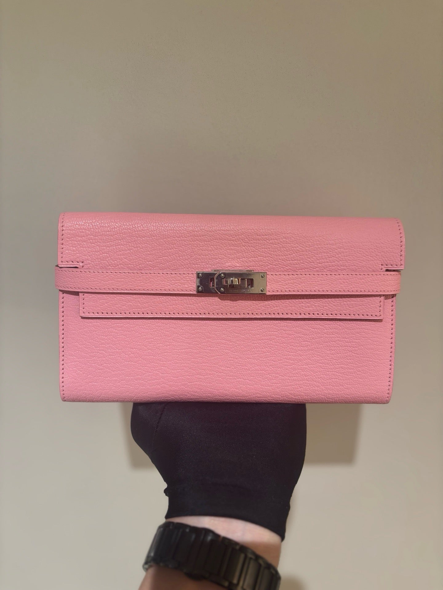 Pre-owned Certified Hermes Kelly Long Wallet Pink Chevre Silver Hardware, 2014