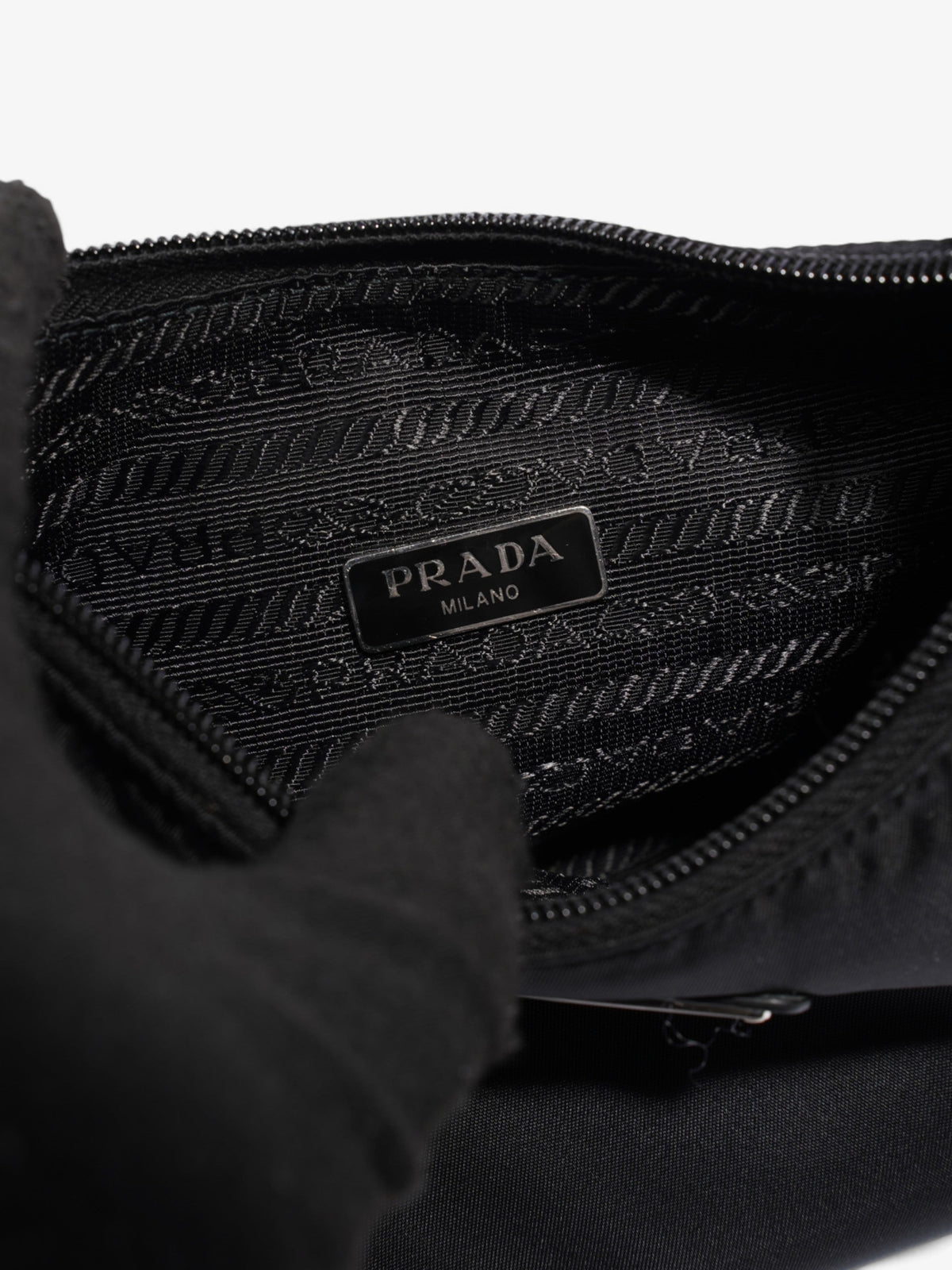 Prada Re-Edition 2000 Black Nylon