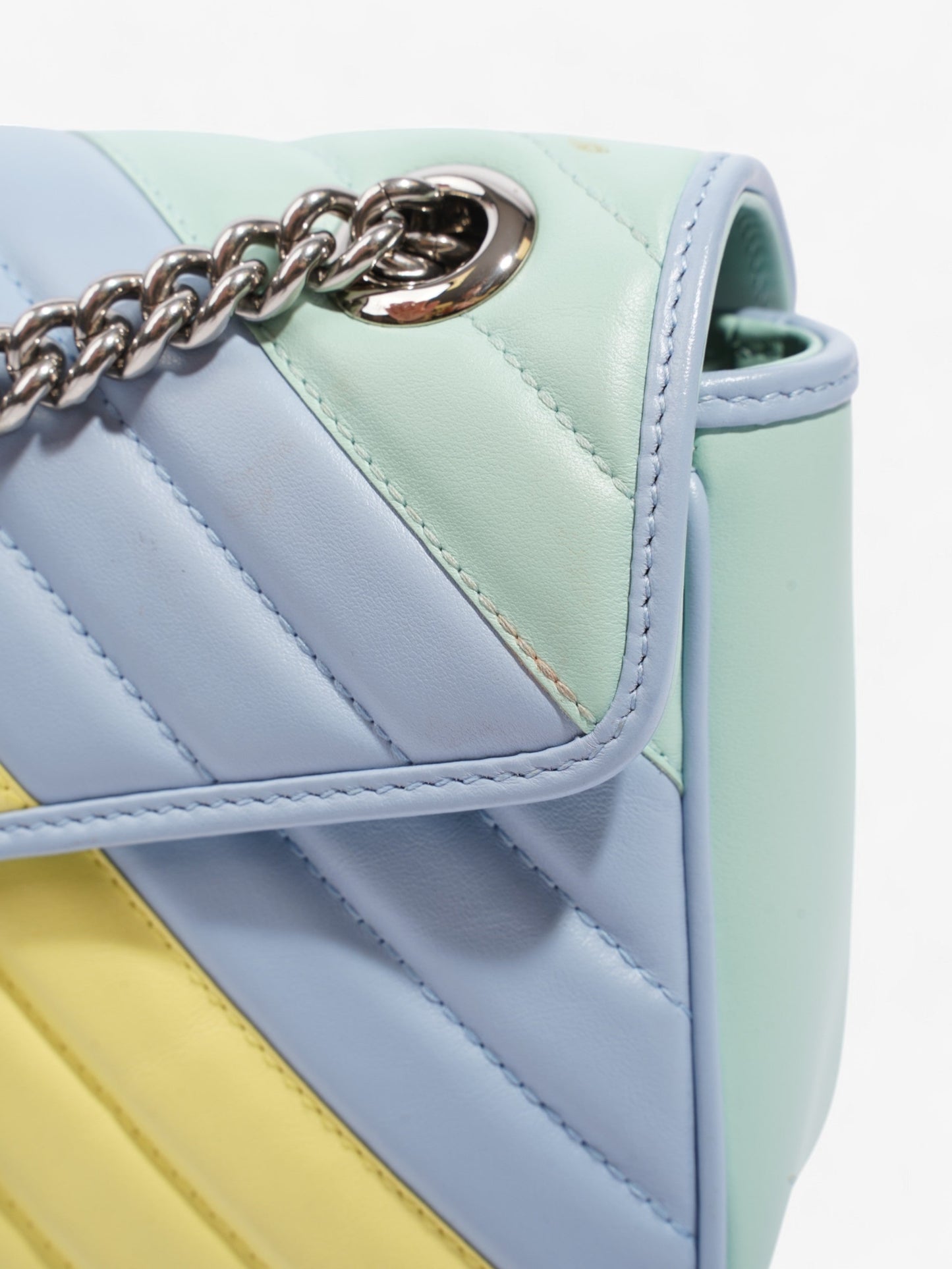 Gucci GG Marmont Pastel Calfskin Leather Small