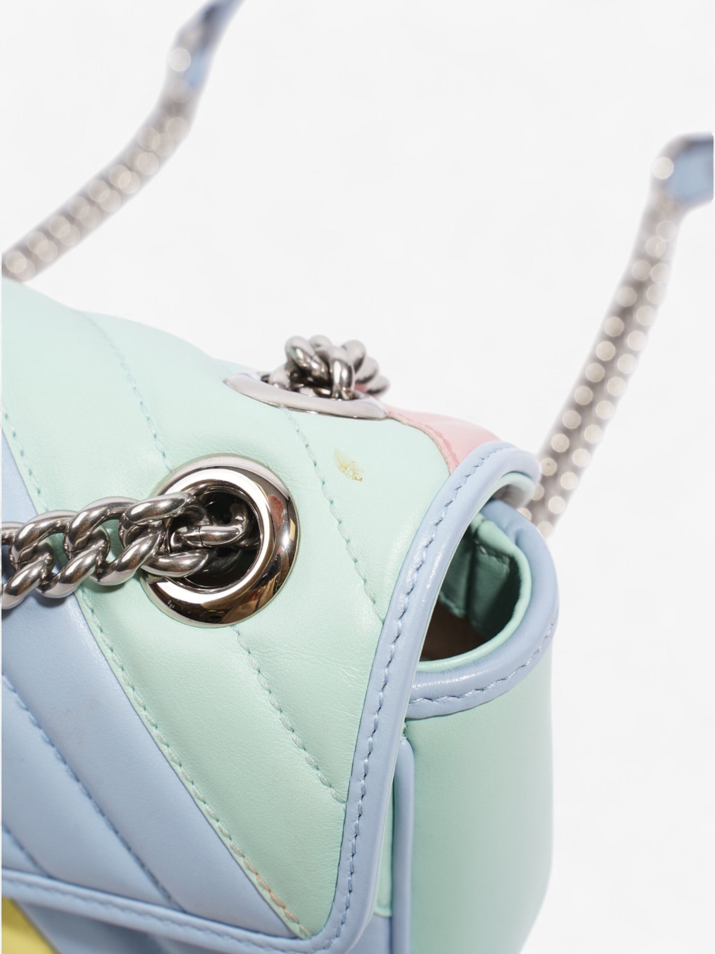 Gucci GG Marmont Pastel Calfskin Leather Small