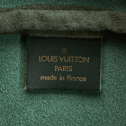 LOUIS VUITTON Taiga Kendall GM Green