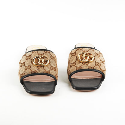 Gucci GG Supreme Slides Size 38.5