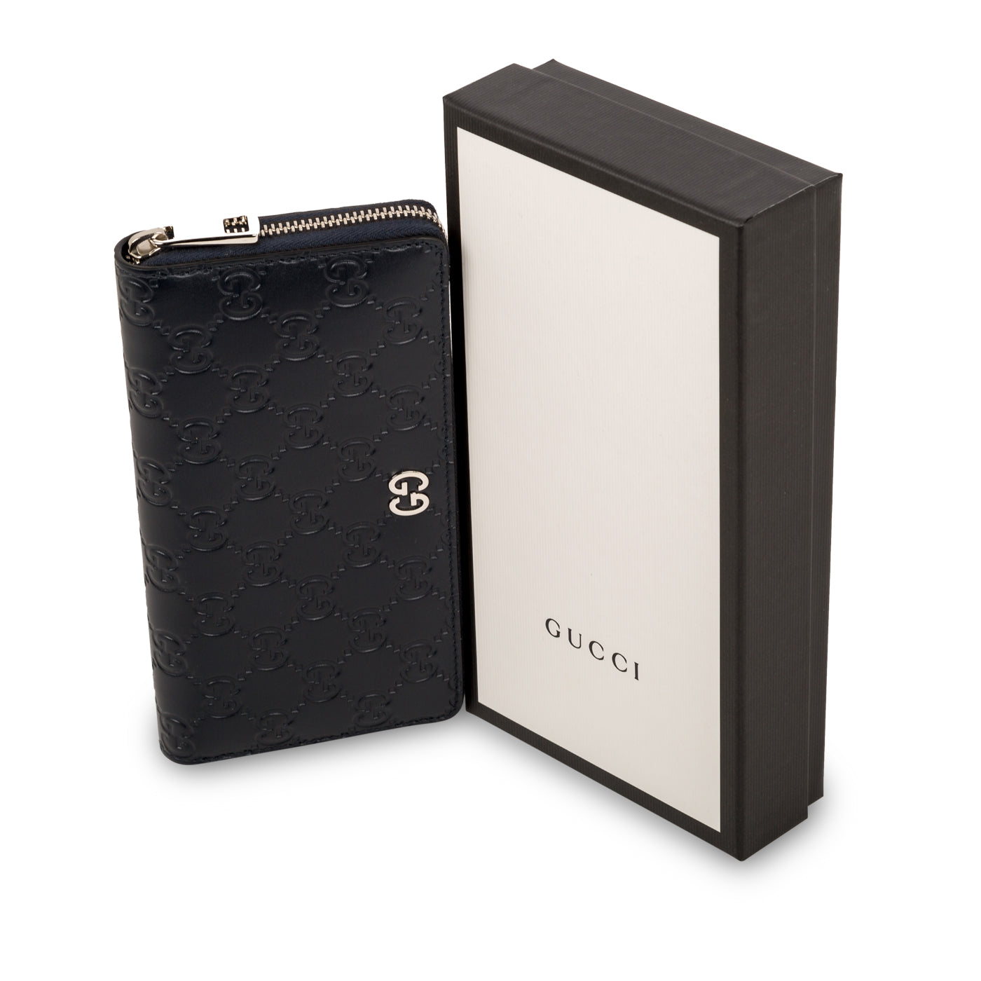 Gucci Signature GG Zip around wallet