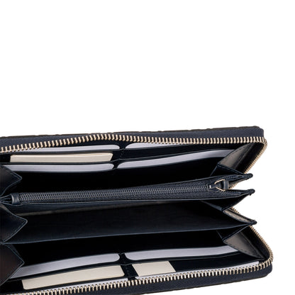 Gucci Signature GG Zip around wallet