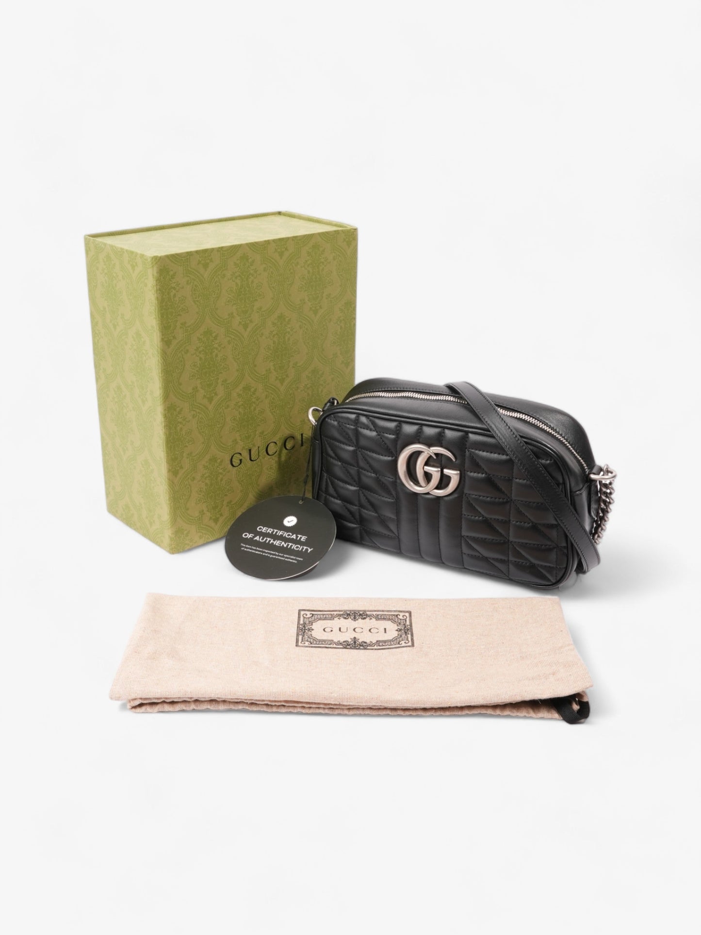Gucci Marmont cross body Black Matelasse Leather Small