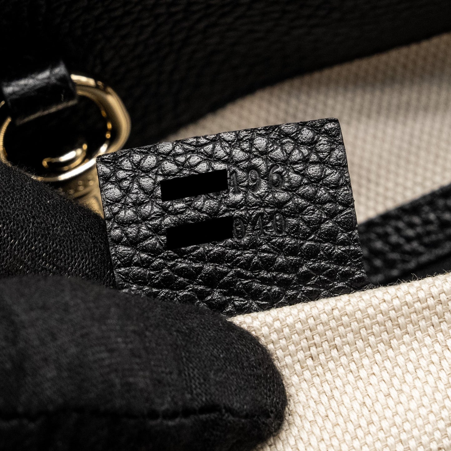 Gucci Interlocking G Soho Tote Bag Calfskin Black