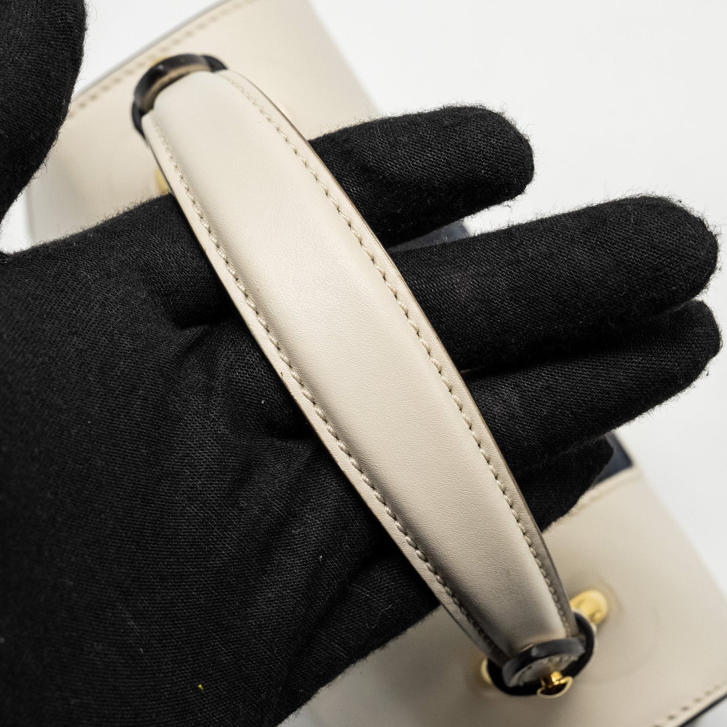 Gucci Mini Sylvie Top Handle Bag Calfskin White