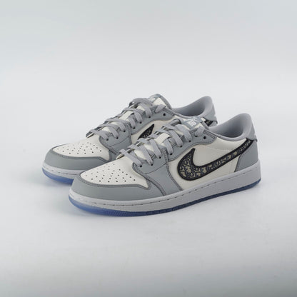 Dior x Air Jordan US Size  42 Retro Low Sneakers