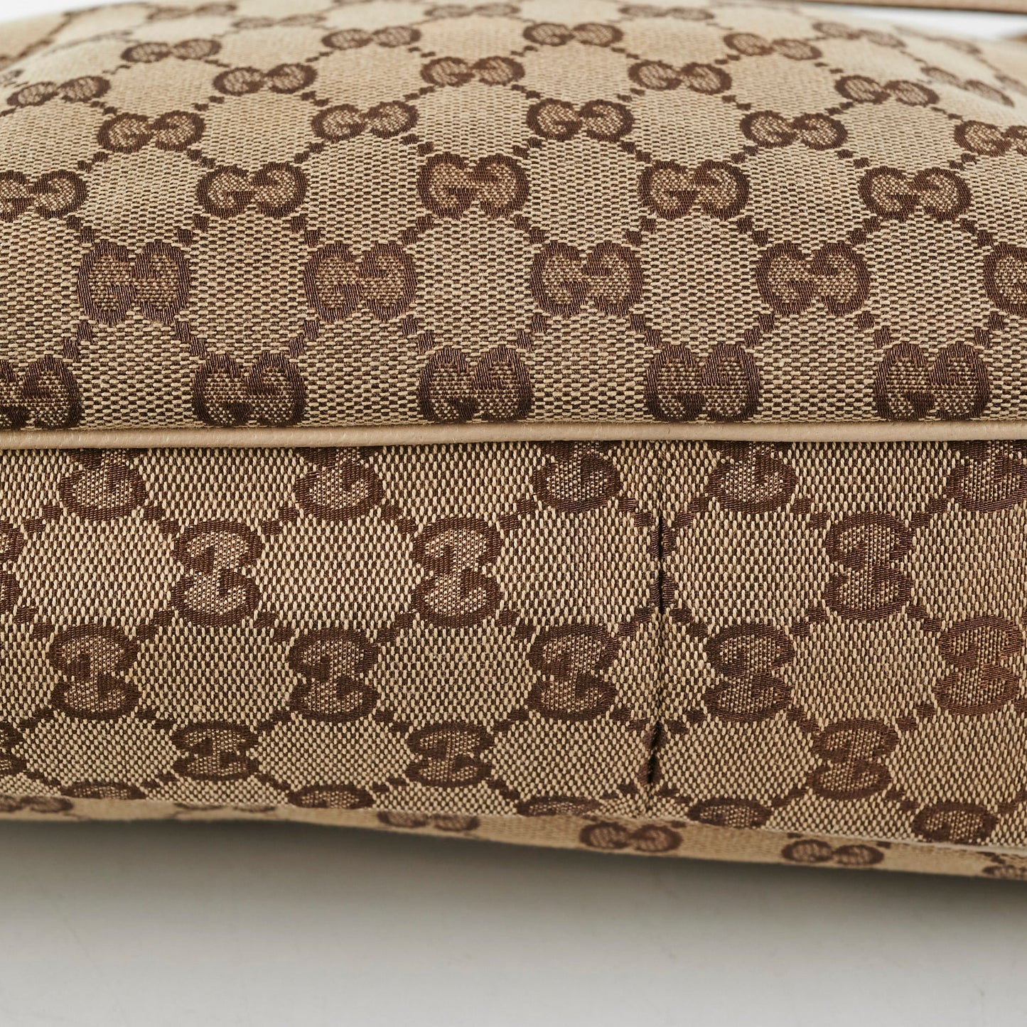 Gucci Vintage Monogram Shoulder Bag