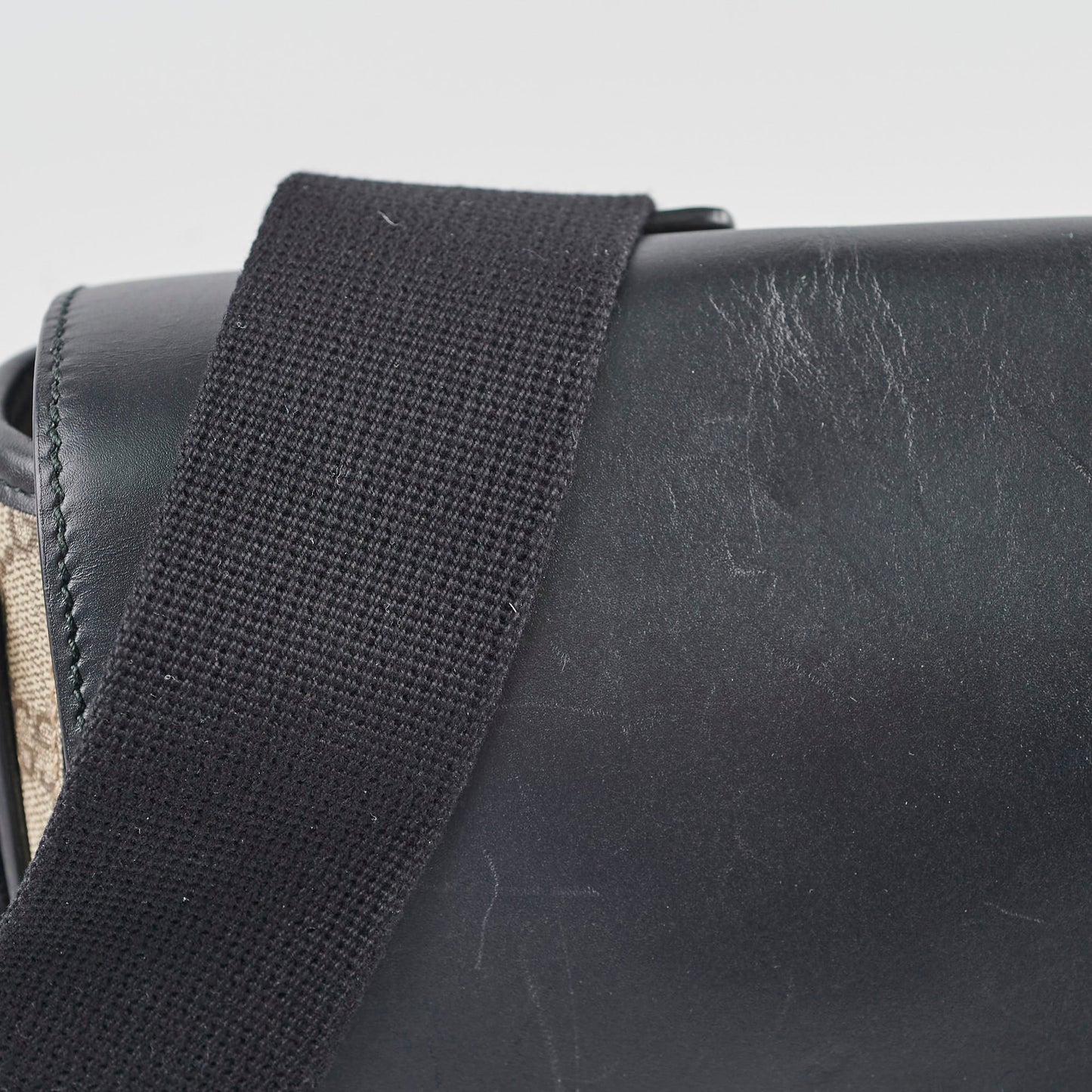 Gucci GG Surpreme Monogram Messenger Bag