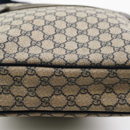 Gucci Messenger GG Supreme Canvas Large