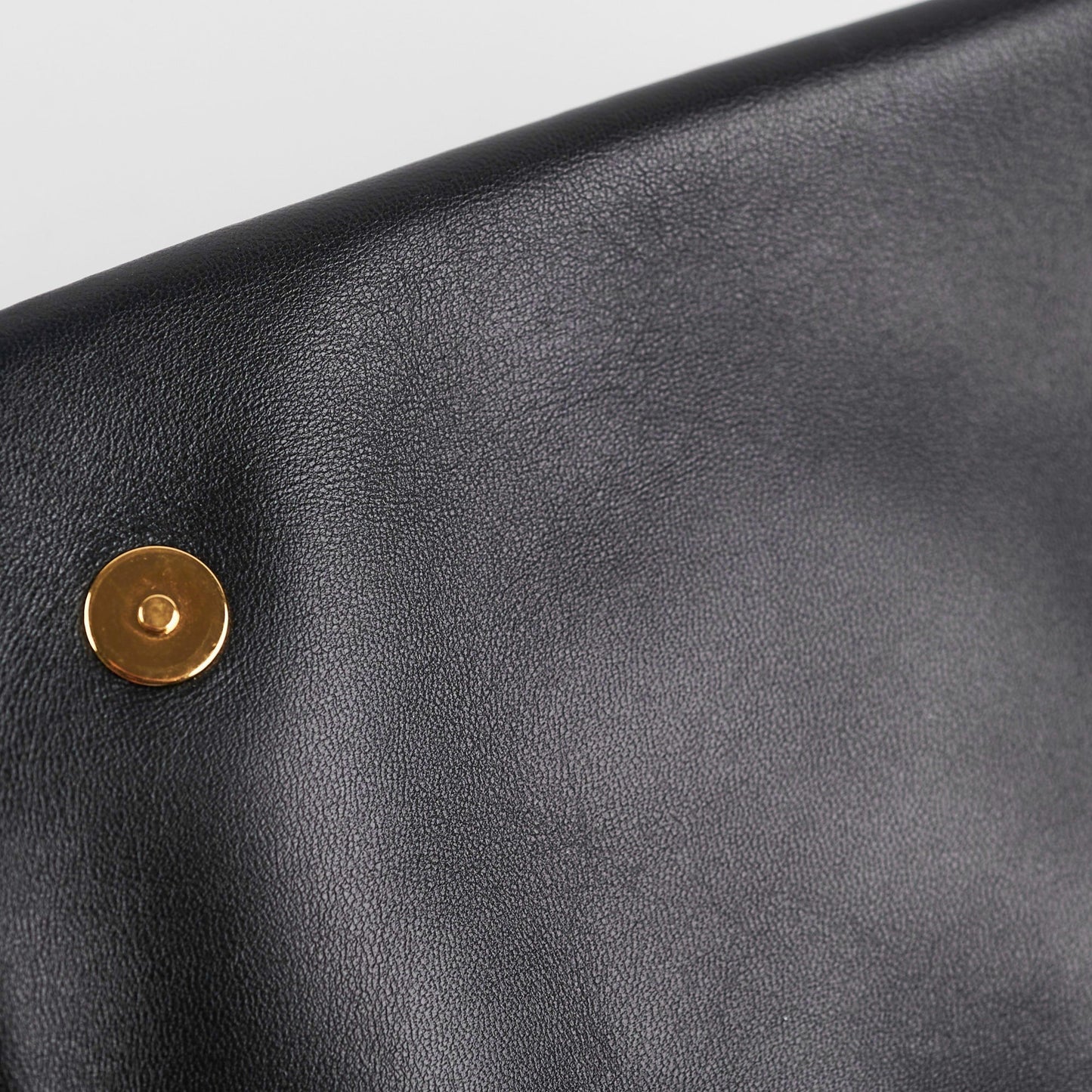 Louis Vuitton Pochette Coussin